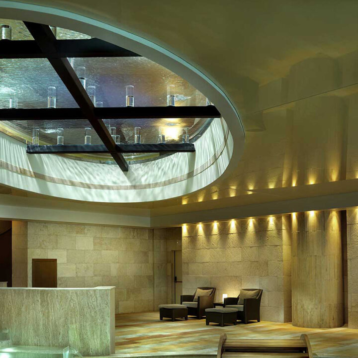 collosal skylight spa5